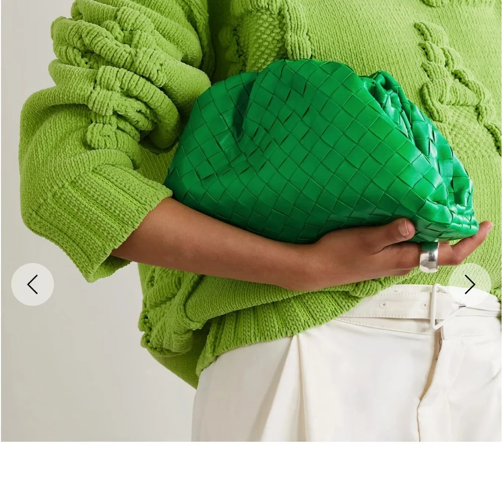 Brand NWT Bottega Veneta Teen Intrecciato Leather Pouch/Clutch in Parakeet Color - Picture 13 of 14